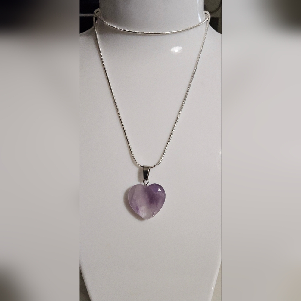 Elegant .925 Silver Pl Amethyst Purple Heart Pendant Necklace Item 001